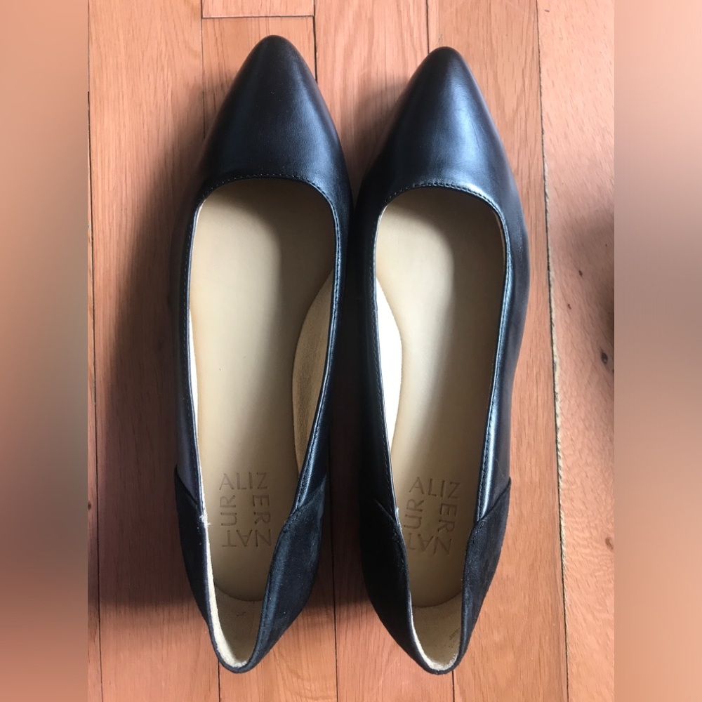 NIB Naturalizer Rayna Flats